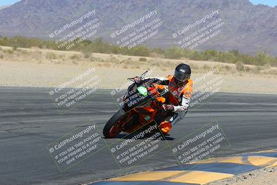 media/Mar-24-2025-Moto Forza (Mon) [[57ce5c5cff]]/3-Beginner Group/Session 3 (Turn 6 Inside)/